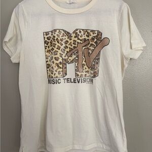 Maurices Cream Leopard Print Graphic Tee